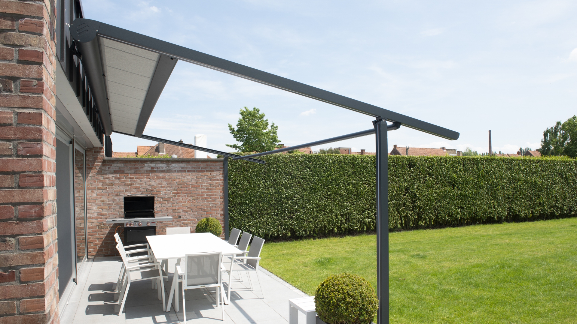 Pergola toile enroulable Linconyl ouverte
