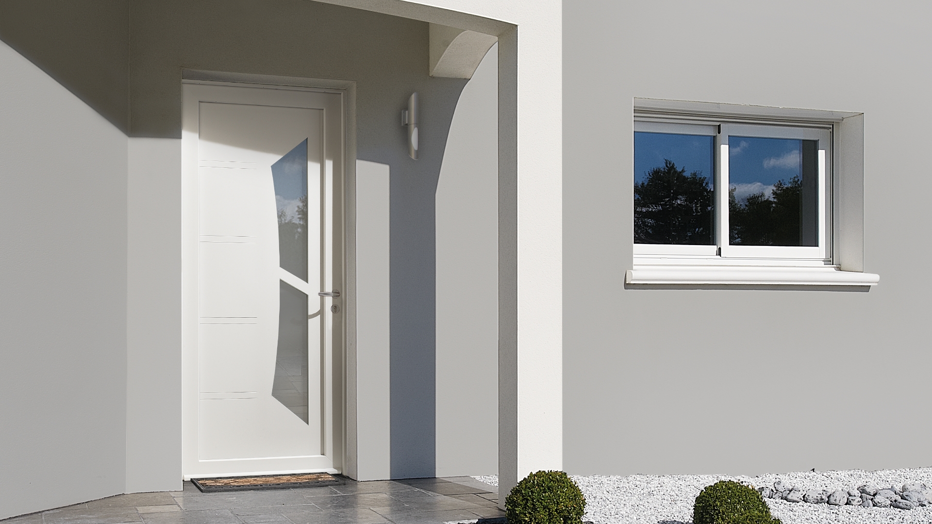 Porte d'entrée PVC Linconyl blanche